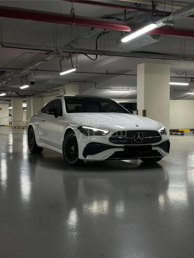 2024 مرسيدس - بنز سي إل إي 200