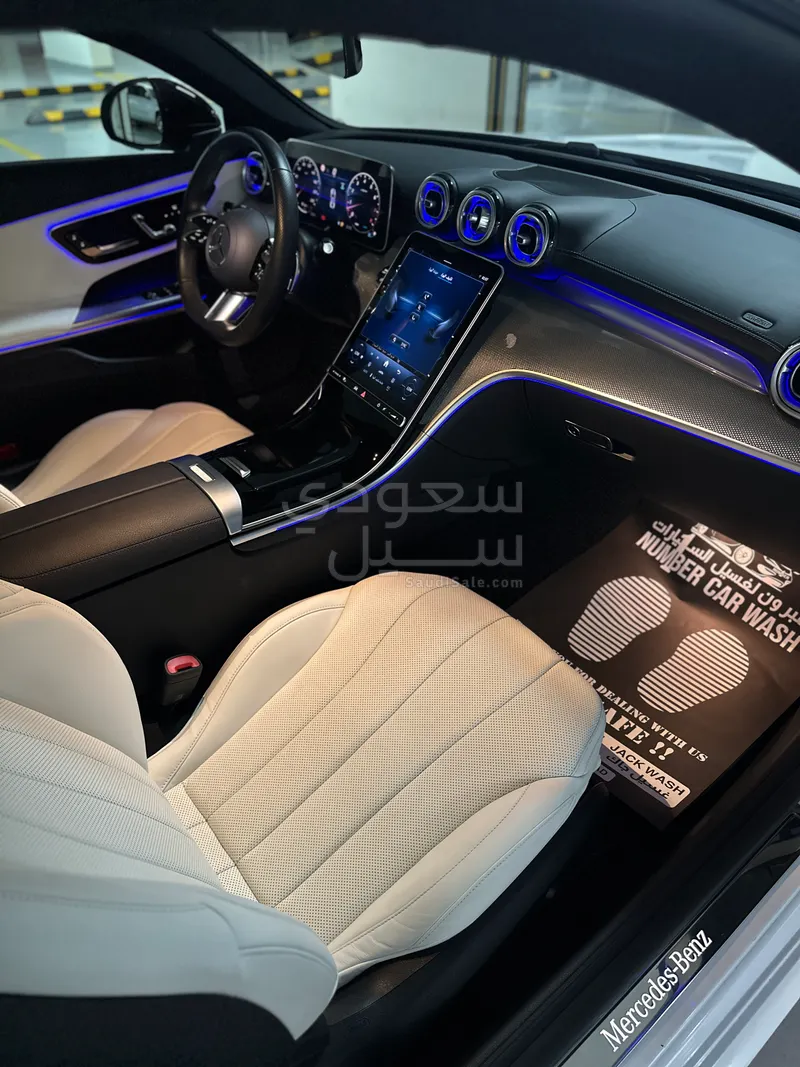 2024 مرسيدس - بنز سي إل إي 200