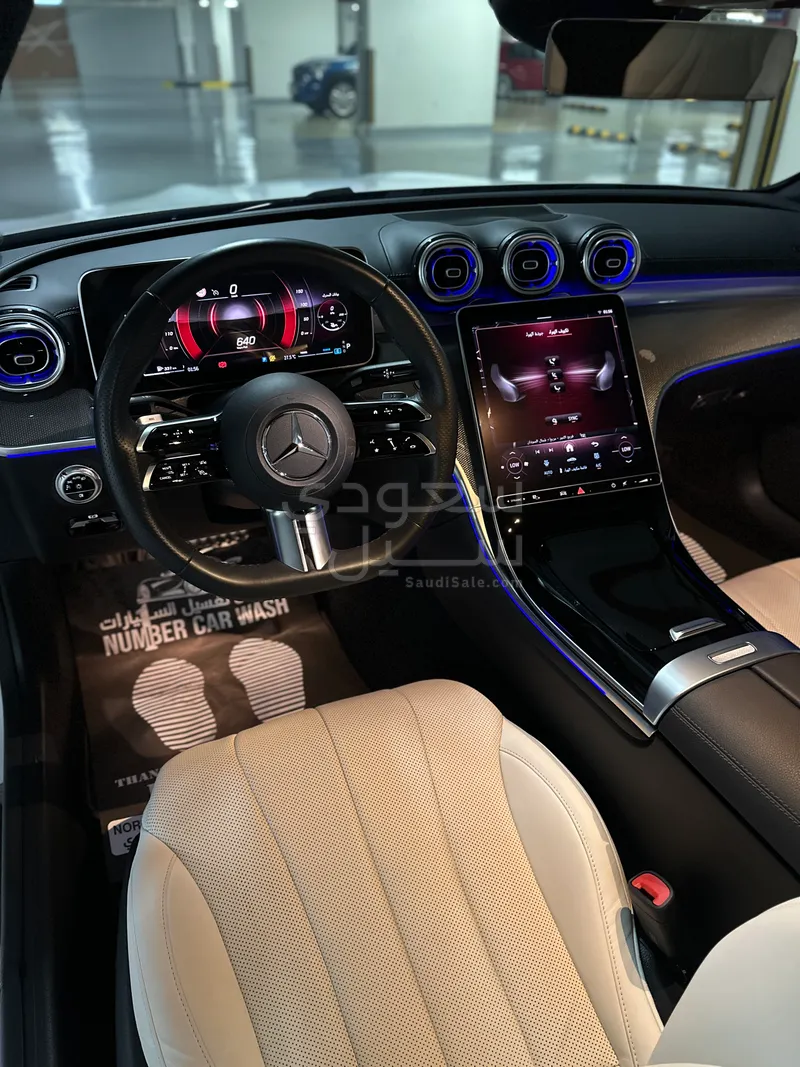 2024 مرسيدس - بنز سي إل إي 200
