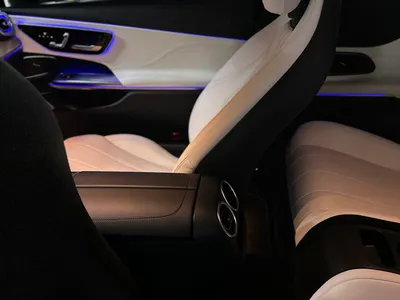 2024 مرسيدس - بنز سي إل إي 200