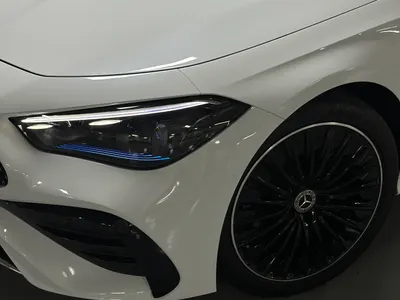 2024 مرسيدس - بنز سي إل إي 200