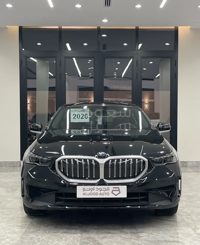 2026 بي ام دبليو الفئة الخامسة 520 أي