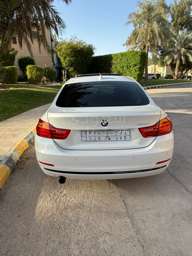 2016 بي ام دبليو الفئة الرابعة 420 أي