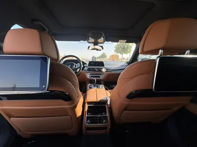 2021 بي ام دبليو الفئة السابعة 730 إل أي