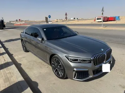 2021 بي ام دبليو الفئة السابعة 730 إل أي