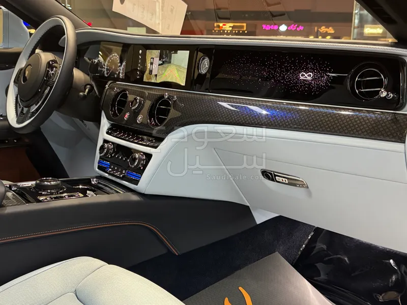 2024 رولز رويس قوست بلاك بادج