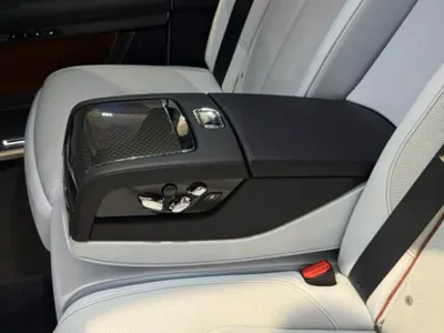 2024 رولز رويس قوست بلاك بادج