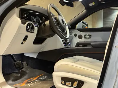 2024 رولز رويس قوست بلاك بادج