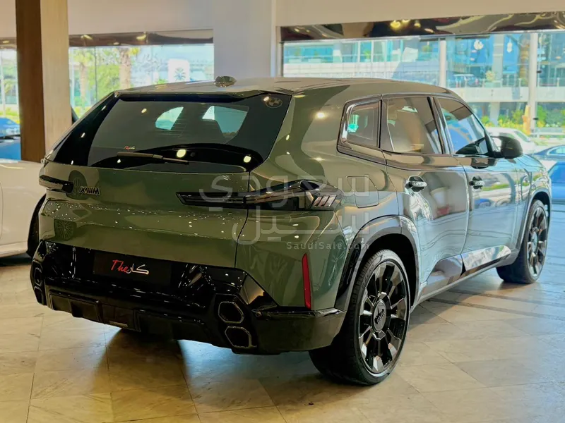 2023 بي ام دبليو اكس ام