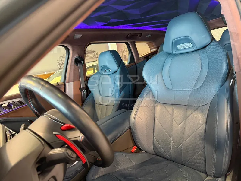 2023 بي ام دبليو اكس ام