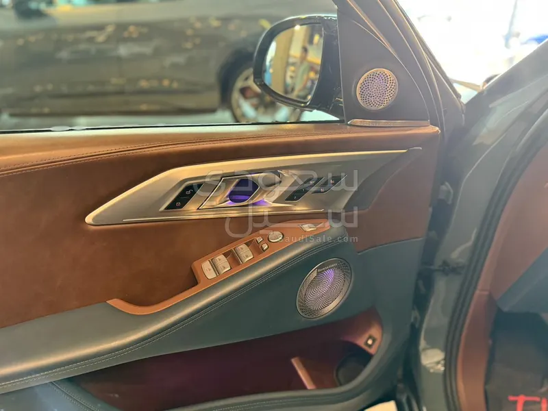 2023 بي ام دبليو اكس ام