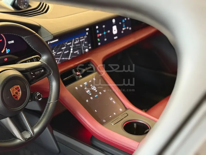 2023 بورش تايكان جي تي اس