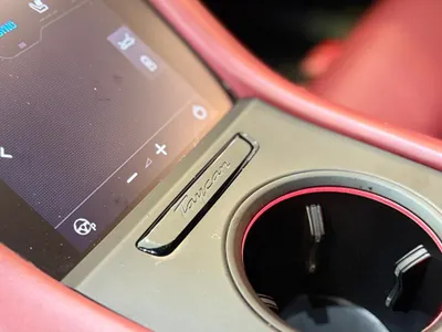 2023 بورش تايكان جي تي اس