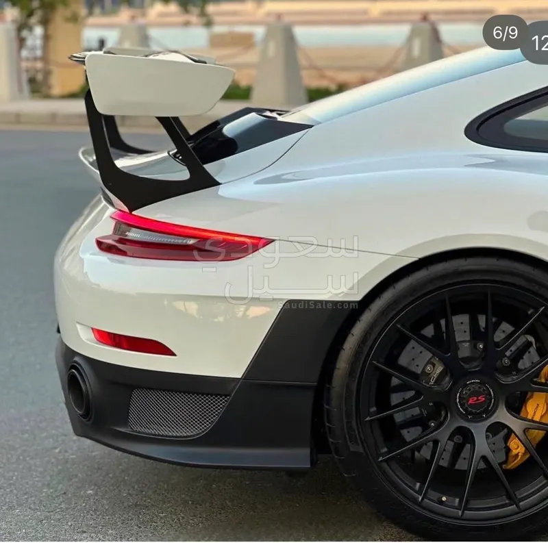 2018 بورش 911 جي تي 2 ار اس