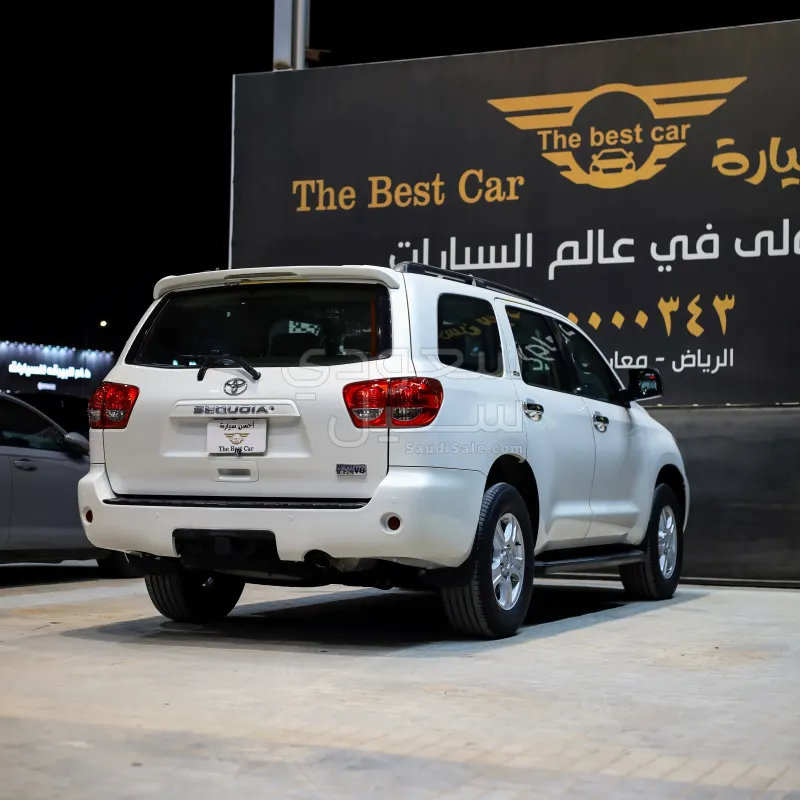 2015 تويوتا سكويا اس ار 5