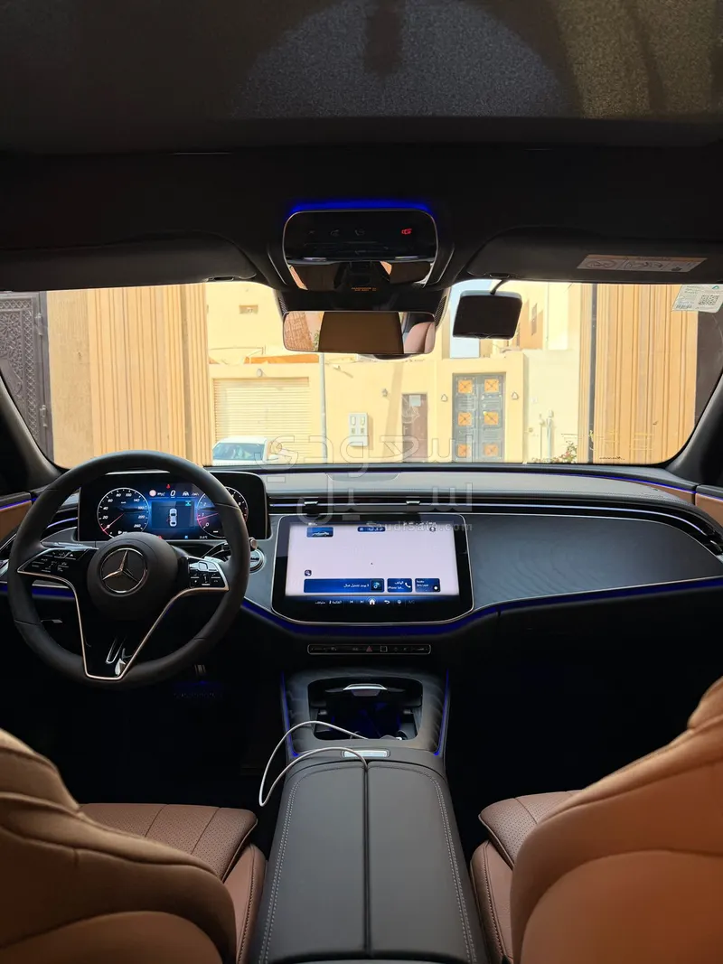 2025 مرسيدس - بنز إي 200