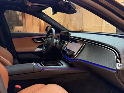 2025 مرسيدس - بنز إي 200