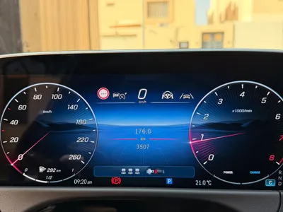 2025 مرسيدس - بنز إي 200