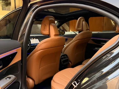 2025 مرسيدس - بنز إي 200