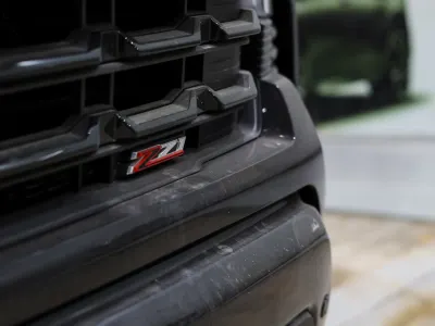 2026 شفروليه سلفرادو ال تي