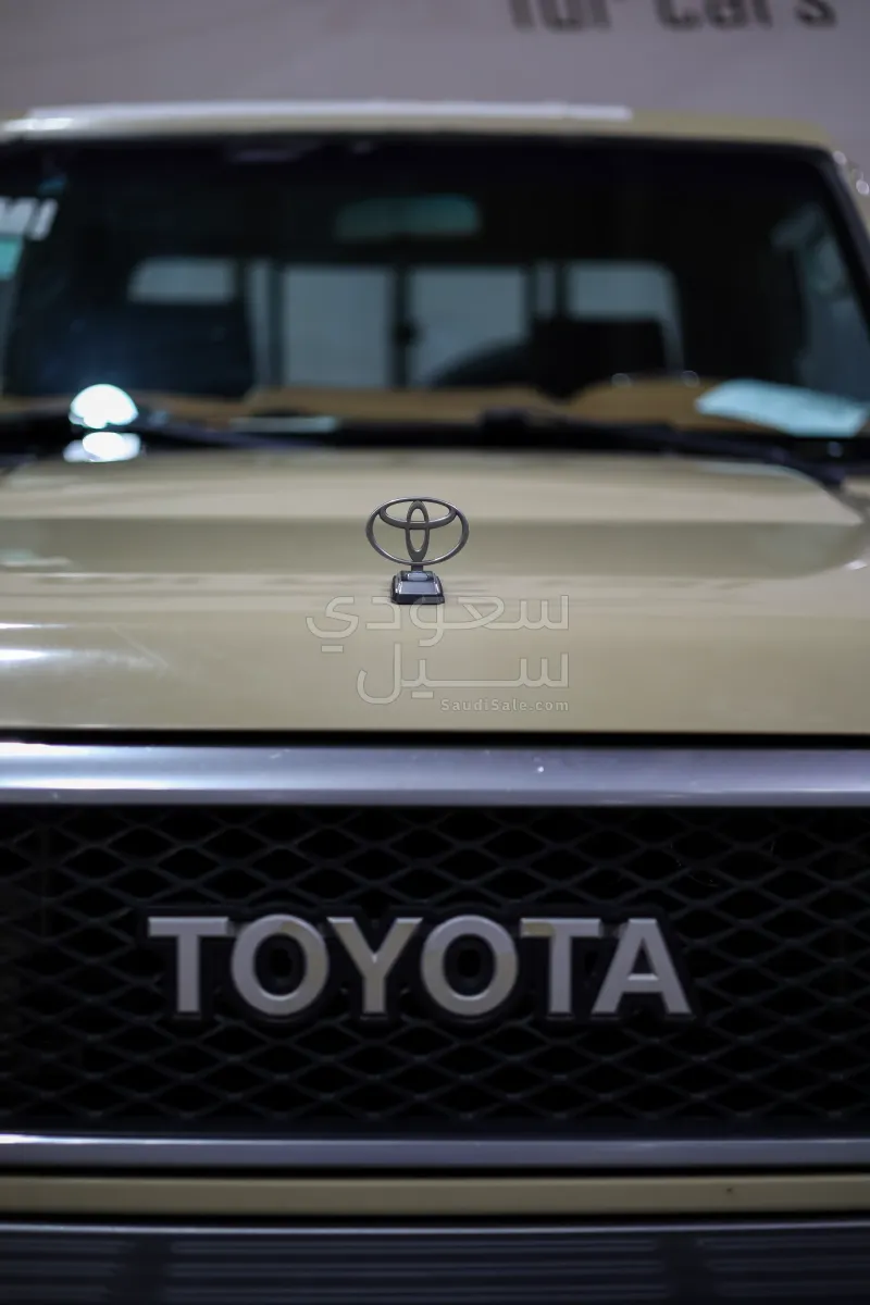 2015 تويوتا لاند كروزر شاص