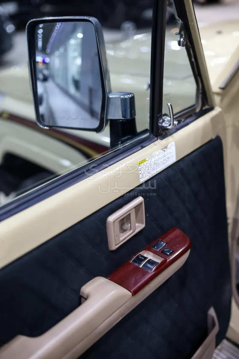 2015 تويوتا لاند كروزر شاص