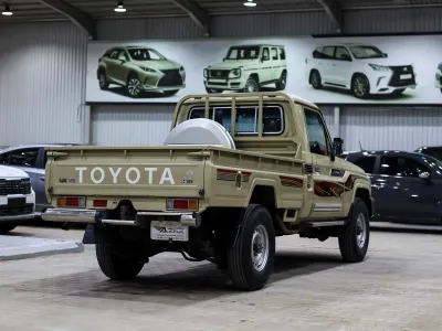 2015 تويوتا لاند كروزر شاص