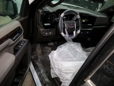 2026 جي ام سي سييرا اس ال اي