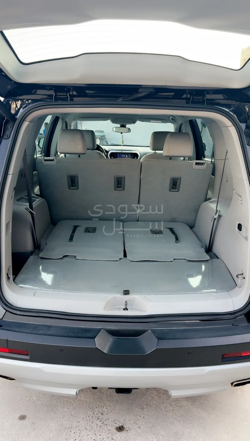 2020 جي ام سي اكاديا اس ال تي