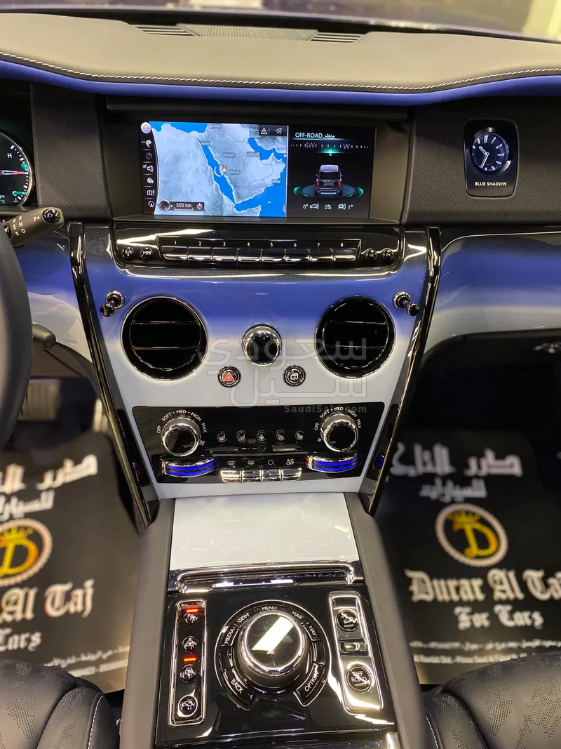 2024 رولز رويس كولينان بلاك بادج