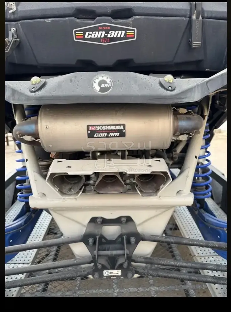 2022 كان-ام مافريك ماكس 1000