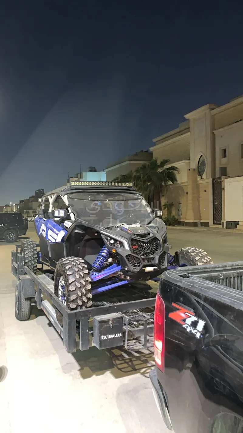 2022 كان-ام مافريك ماكس 1000