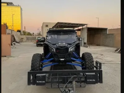 2022 كان-ام مافريك ماكس 1000