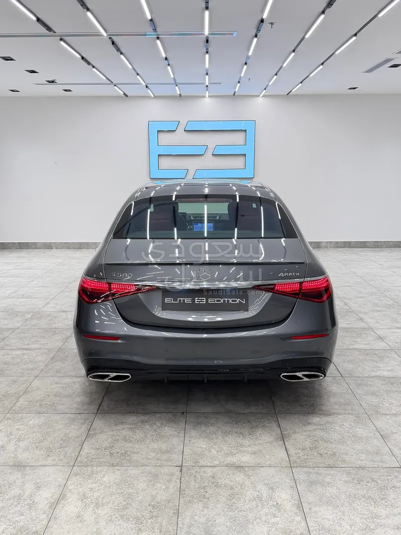 2022 مرسيدس - بنز إس 580