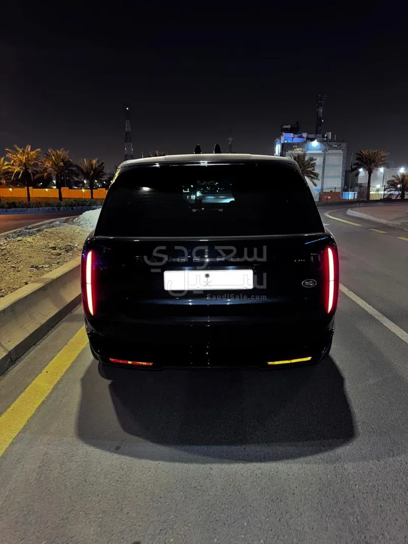 2024 لاند روفر رينج روفر اوتوبيوغرافي