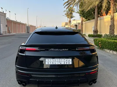 2021 لمبرجيني اوروس اس