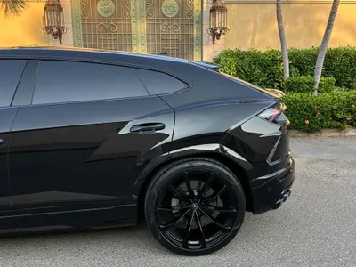 2021 لمبرجيني اوروس اس