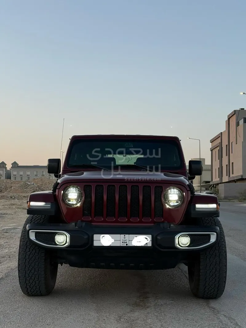 2022 جييب رانجلر صحارى