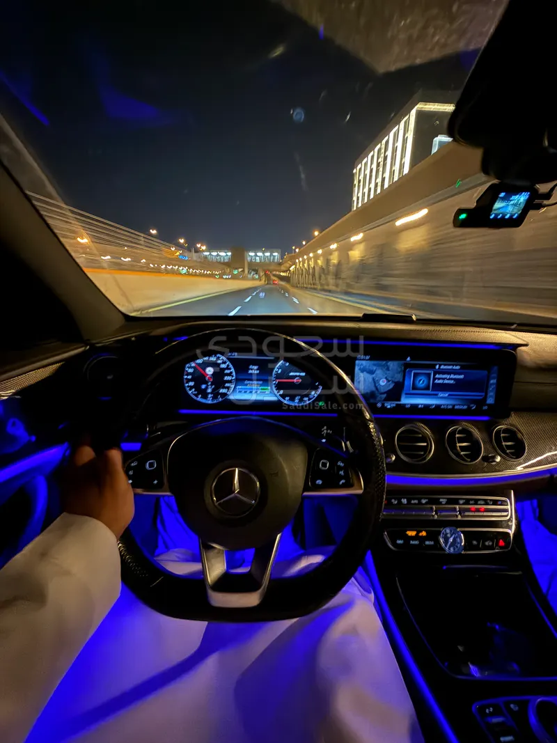 2017 مرسيدس - بنز إي 43 أي إم جي