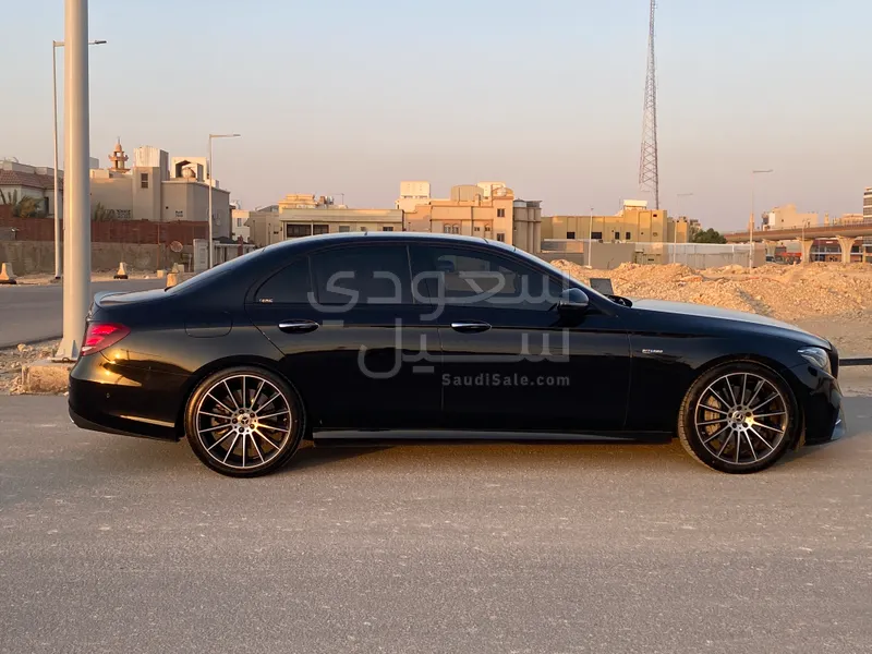 2017 مرسيدس - بنز إي 43 أي إم جي