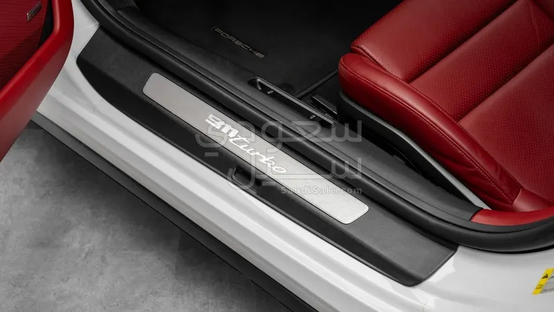 2022 بورش 911 كاريرا توربو