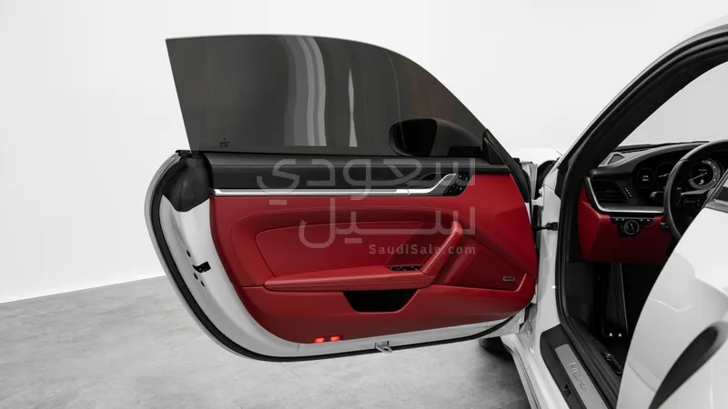 2022 بورش 911 كاريرا توربو