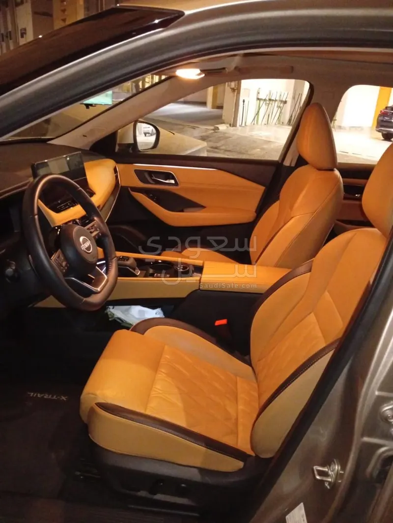 2024 نيسان اكس - ترايل