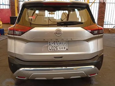 2024 نيسان اكس - ترايل