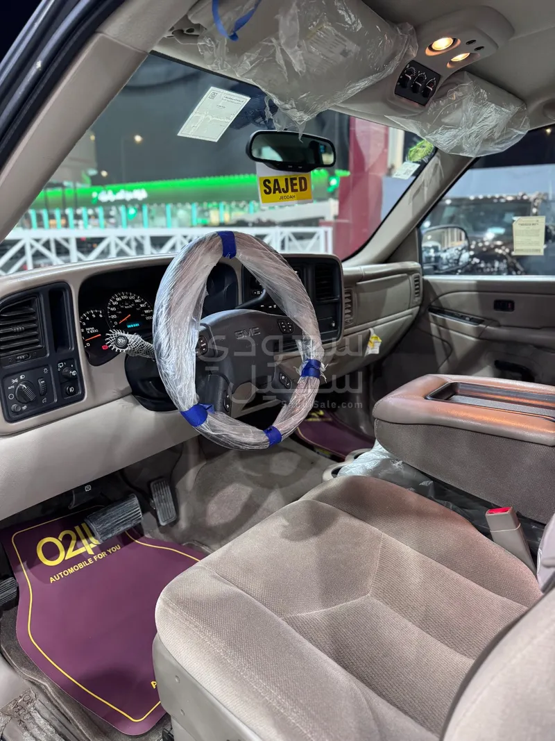 2004 جي ام سي سوبربان