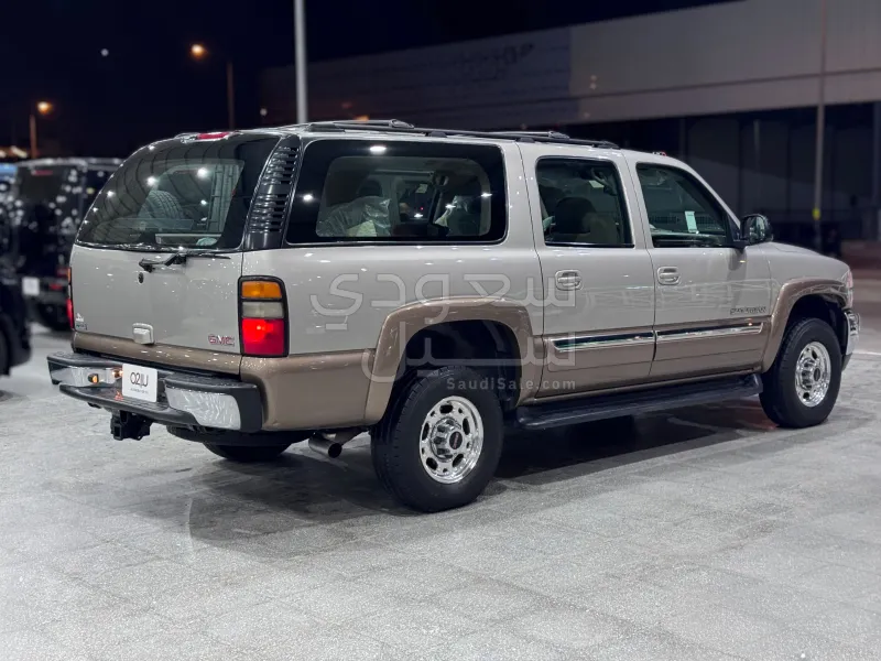 2004 جي ام سي سوبربان