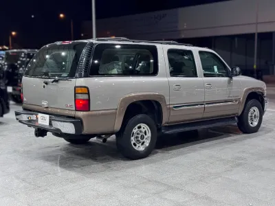 2004 جي ام سي سوبربان