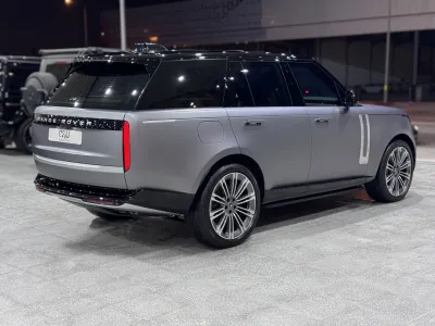 2025 لاند روفر رينج روفر اوتوبيوغرافي