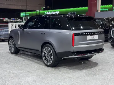 2025 لاند روفر رينج روفر اوتوبيوغرافي