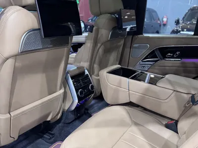 2025 لاند روفر رينج روفر اوتوبيوغرافي